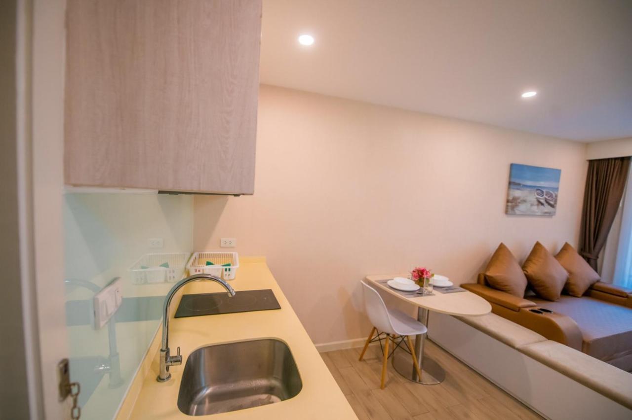 Seven Seas Pattaya Poolside Room ห้องติดสระ Jomtien Beach Exterior foto