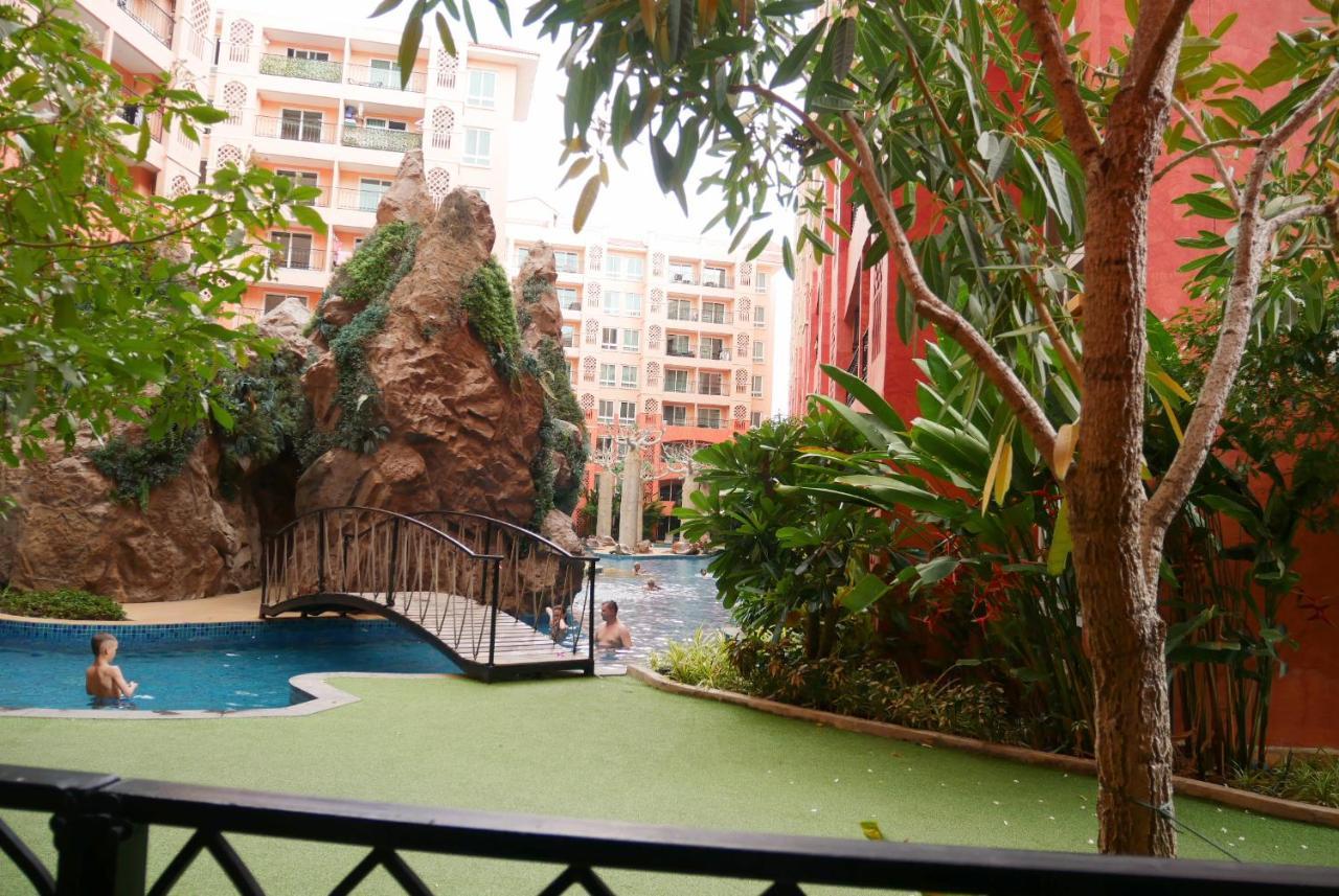 Seven Seas Pattaya Poolside Room ห้องติดสระ Jomtien Beach Exterior foto